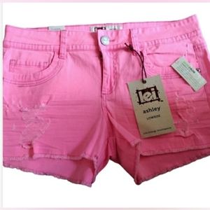 Lei neon pink shorts 11